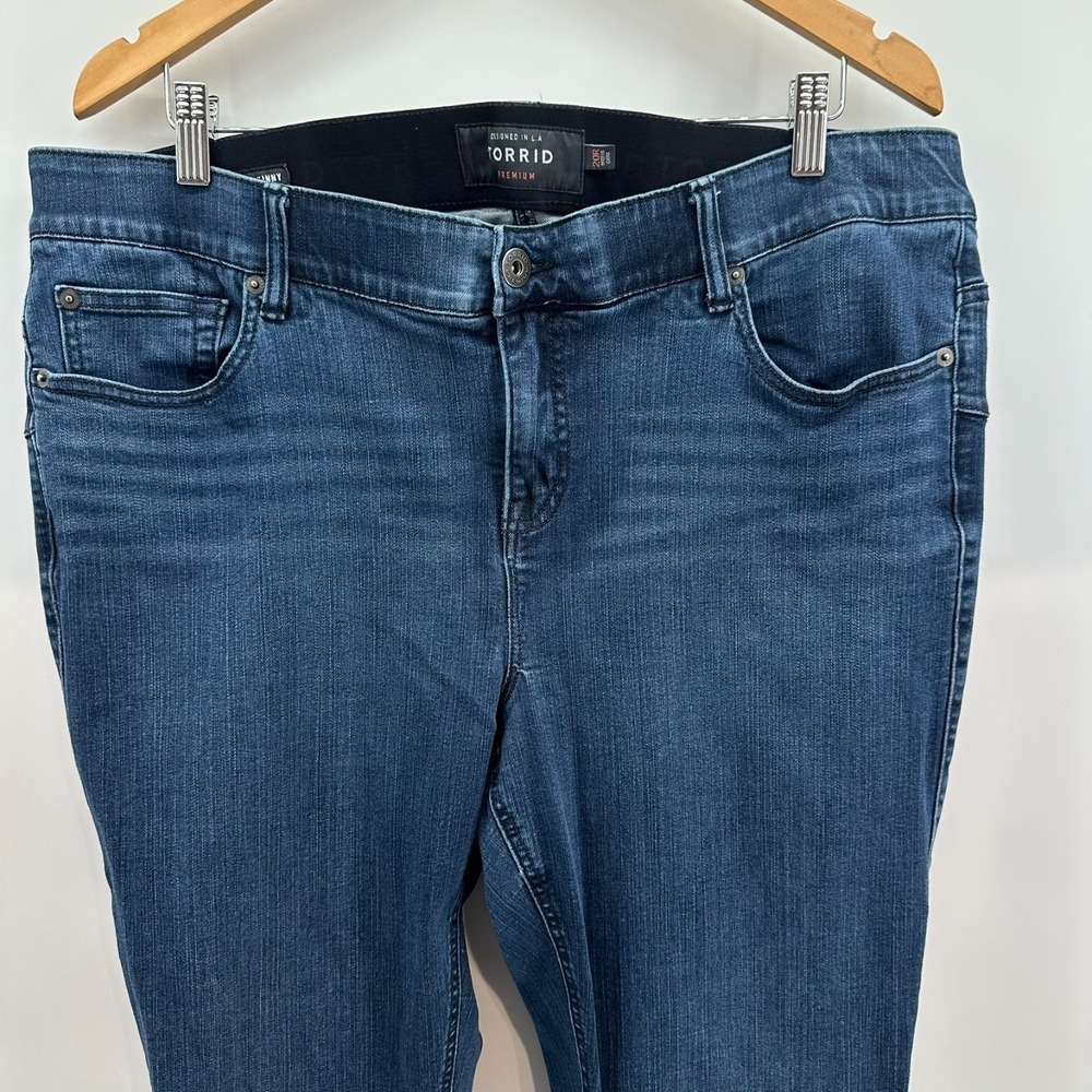 Torrid Bombshell Skinny Jeans Womens 20R Premium High Rise Blue Stretch Denim
